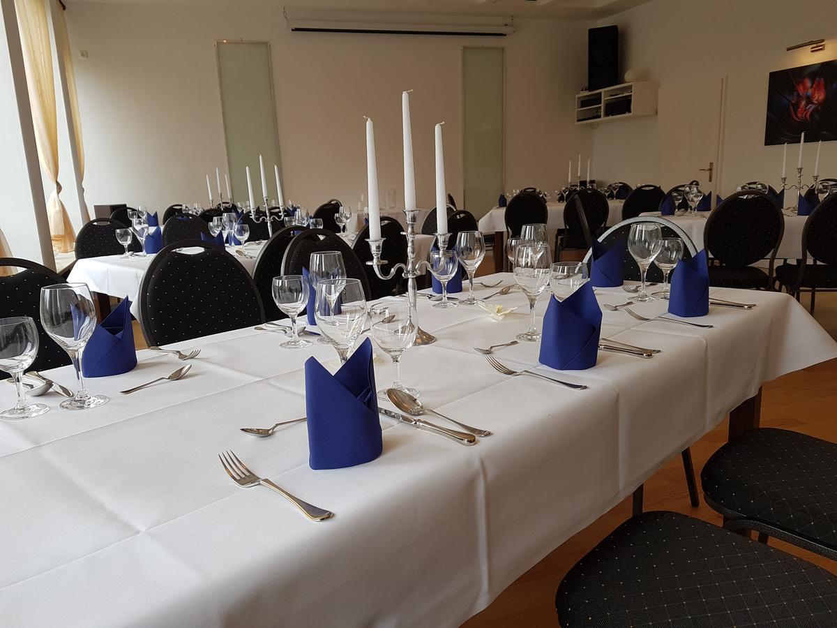 Bennetts Restaurant Und Hotel Wittingen 외부 사진